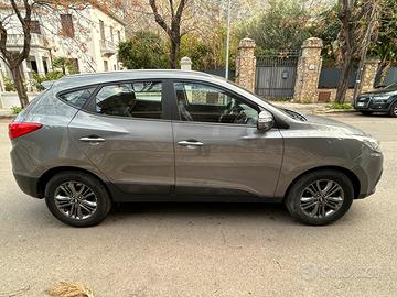 Hyundai ix35 1.7 crdi xpossible accetto permute