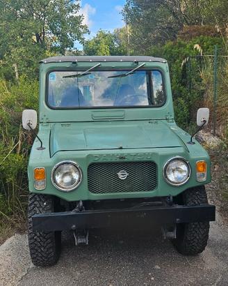Daihatsu taft f10