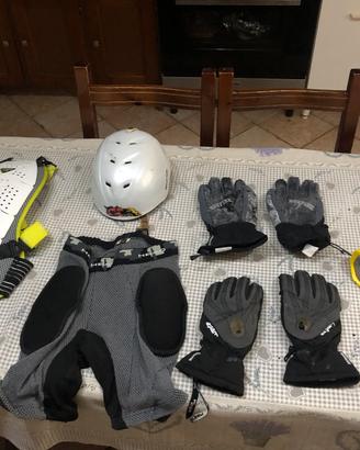 Attrezzatura snowboard/sci