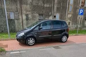 LANCIA Musa GPL 1.4 16V  pneumatici NUOVI 07 26
