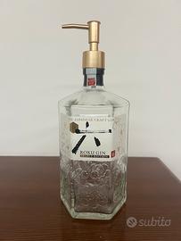 Dispencer per sapone liquido su bottiglia Roku Gin