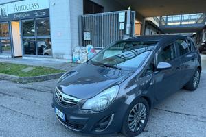 Opel Corsa 1.2 5 porte sport automatica