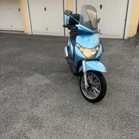 Beverly 250