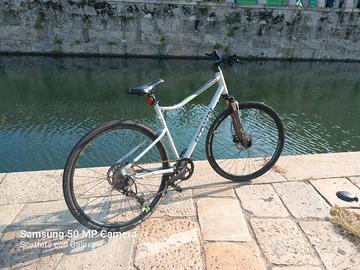 bicicletta riverside 900 MTB e trekking 