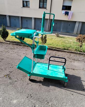 Carrello per pulizie