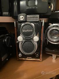 Macchina Fotografica Biottica Yashica 44 LM