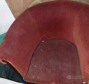 divani e macchina da cucire