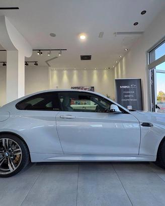 BMW - M2
