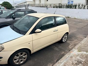 LANCIA y 1.2