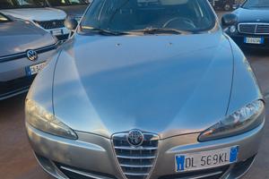 Alfa Romeo 147 1.9 JTD M-JET 16V 5 porte Q2