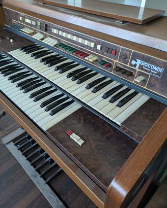 Organo Farfisa funzionante