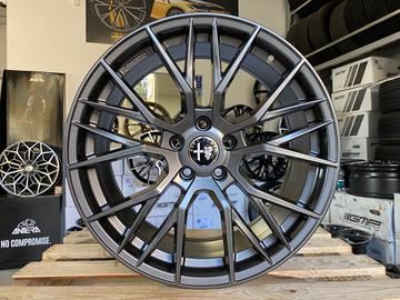 Cerchi Alfa Romeo raggio 18 NUOVI cod.3782