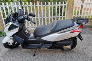scooter Kymco downtown 300i