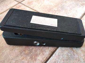 Jim Dunlop wah wah Cry Baby