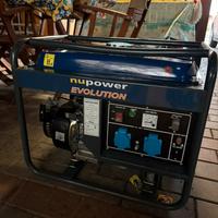 Generatore  di corrente Nupower 2400 W