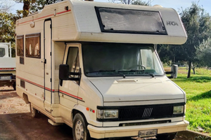 Arca Europa 376 5 Posti