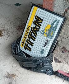 Insegna luminosa Motosega mcculloch