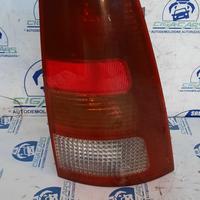 FORD FOCUS STATION WAGON 2004 - STOP POSTERIORE DE