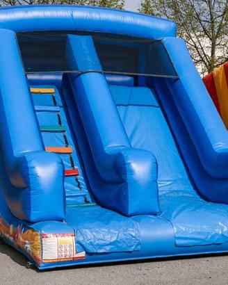 SCIVOLO GONFIABILE NUOVO per bambini