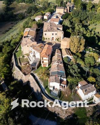 Appartamento di 44 m² con 4 locali a Terre Roveres