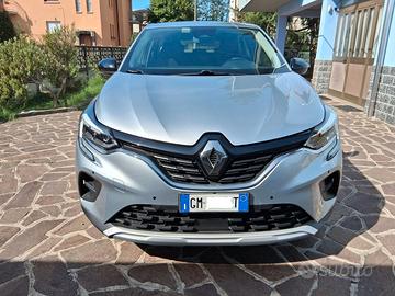 Renault Kaptur 1600 E - Tech Hybrid