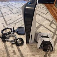 PS5 con lettore + 2 controller