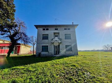 RUSTICO A AZZANO DECIMO