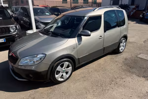 Skoda Roomster 1.2 TSI 86CV Scout Condizioni mania