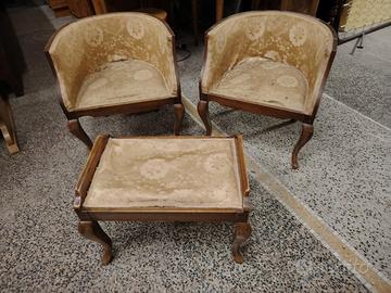 Due poltroncine e un pouf