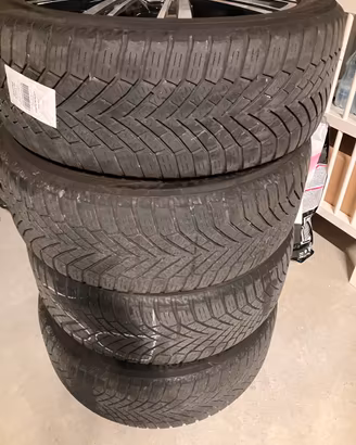 Cerchi lega 18” VW + gomme invernali Yokohama R18