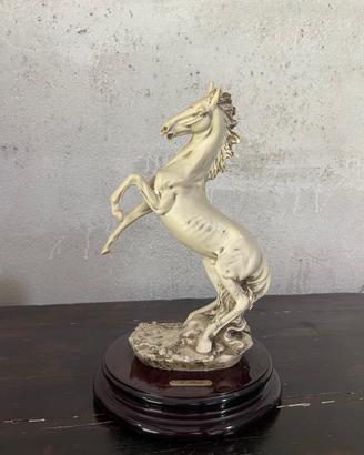 Statua cavallo