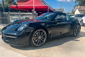 Porsche 911 992 Targa 4 3.0 385 cv