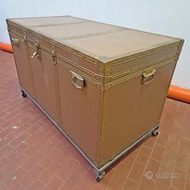 Baule industriale del XX secolo