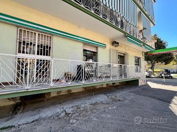 NEGOZIO A SANT'ANTIMO