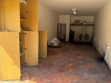 AUTORIMESSA A MODUGNO