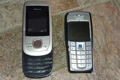Cellulare Nokia 2220 e Nokia 6230 [vintage]