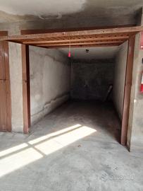 Box Auto / Garage vicino Stazione Novara
