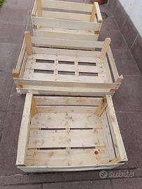 Cassette di legno per frutta/verdura o bricolage.