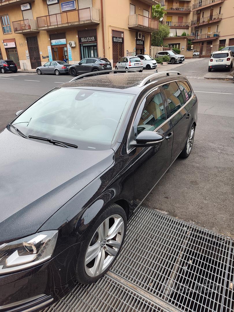 Volkswagen Passat 2012 photo 5