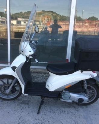 piaggio liberty 125