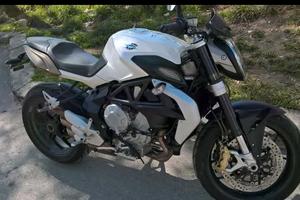 MV Agusta Brutale 675 - 2012