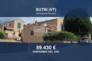 Immobile in asta di 176 m² con box auto a Sutri