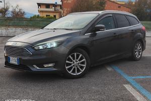 FORD Focus SW Titanium Business 2017