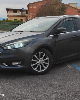 FORD Focus SW Titanium Business 2017