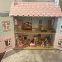 Casetta legno gioco con accessori