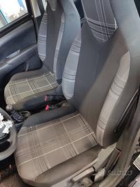 Sedile anteriore sx PEUGEOT 108 del 2016