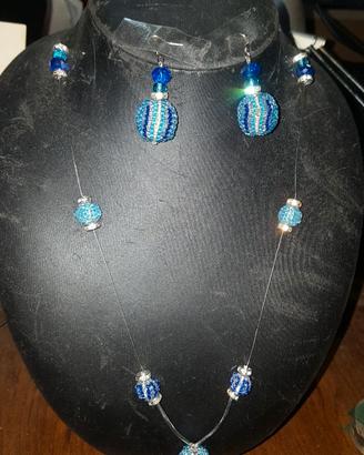 Collier artigianale con perle in vetro