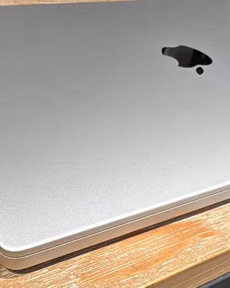 MacBook Pro 16″ M1 Max RAM 64Gb, SSD 1Tb Ex Nuovo