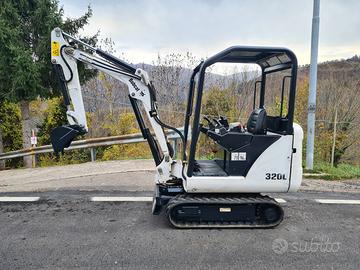 Miniescavatore Bobcat X 320