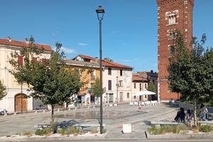 In centro Lomazzo rustico
